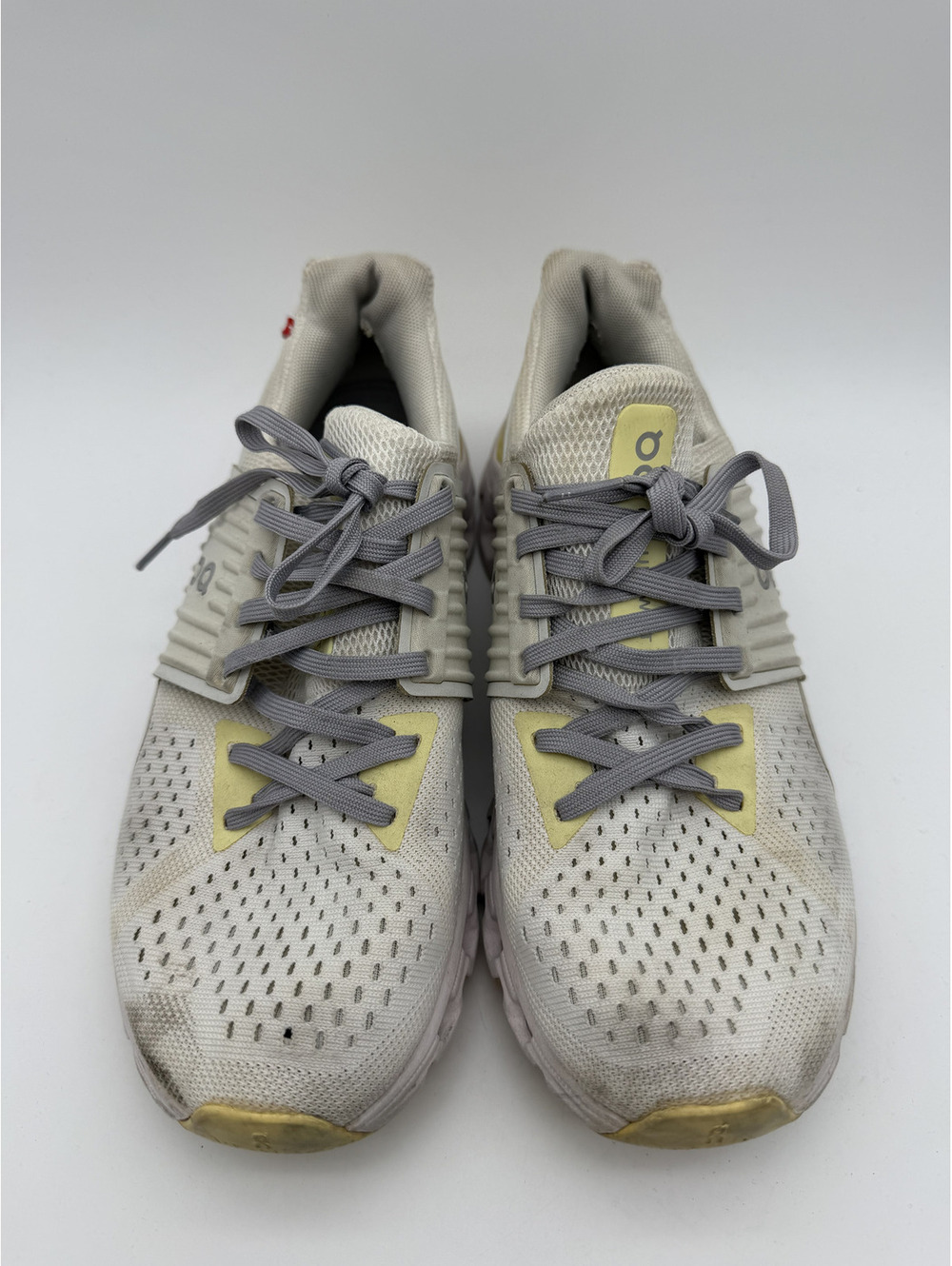 On Running Cloud Sneakers Size US 7.5 White with Yellow Accents